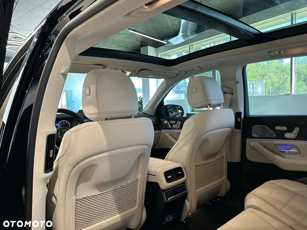 Mercedes-Benz GLE - 16