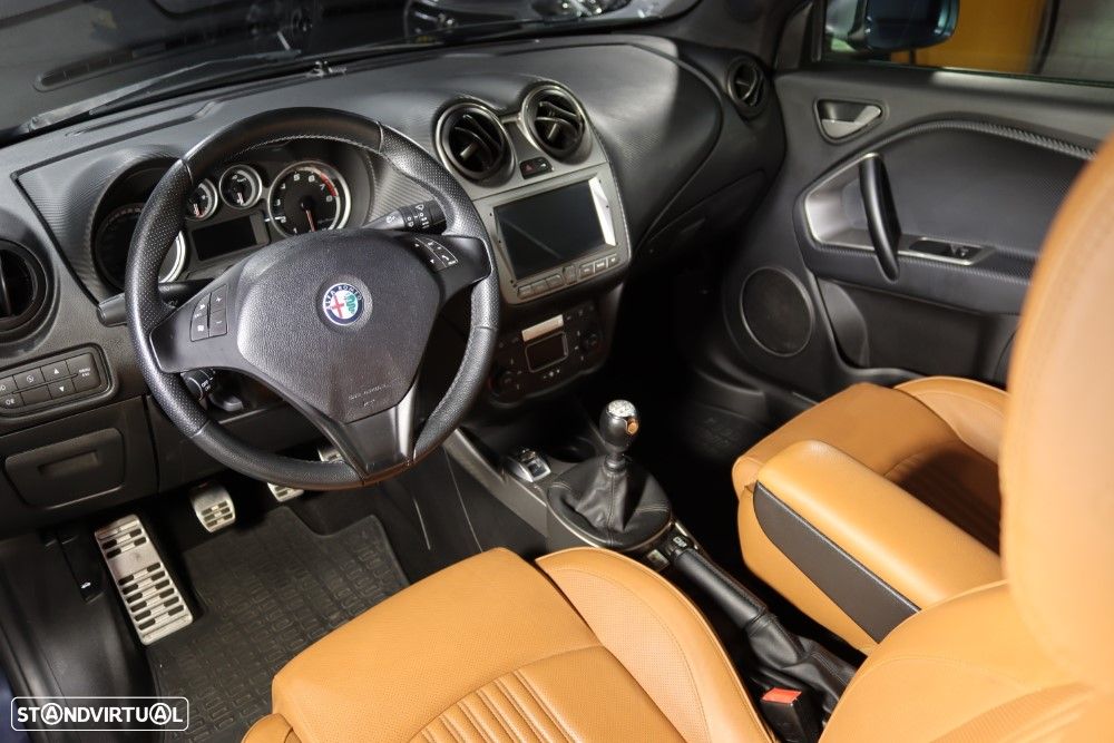 Alfa Romeo MiTo 1.4 T MultiAir Quadrifoglio Verde - 10