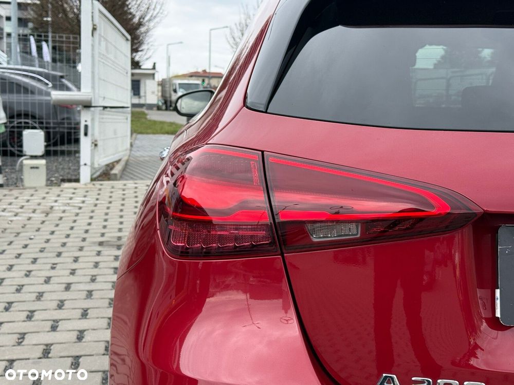 Mercedes-Benz Klasa A 200 AMG Line 7G-DCT - 14