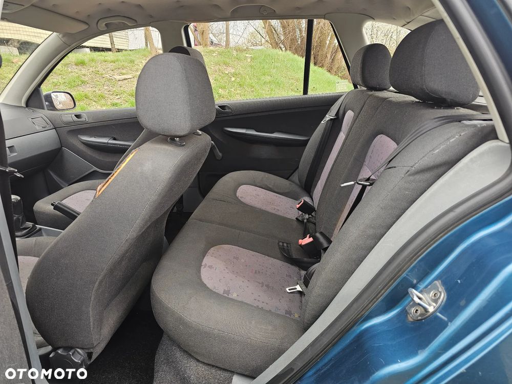 Skoda Fabia 1.2 HTP Basis - 17