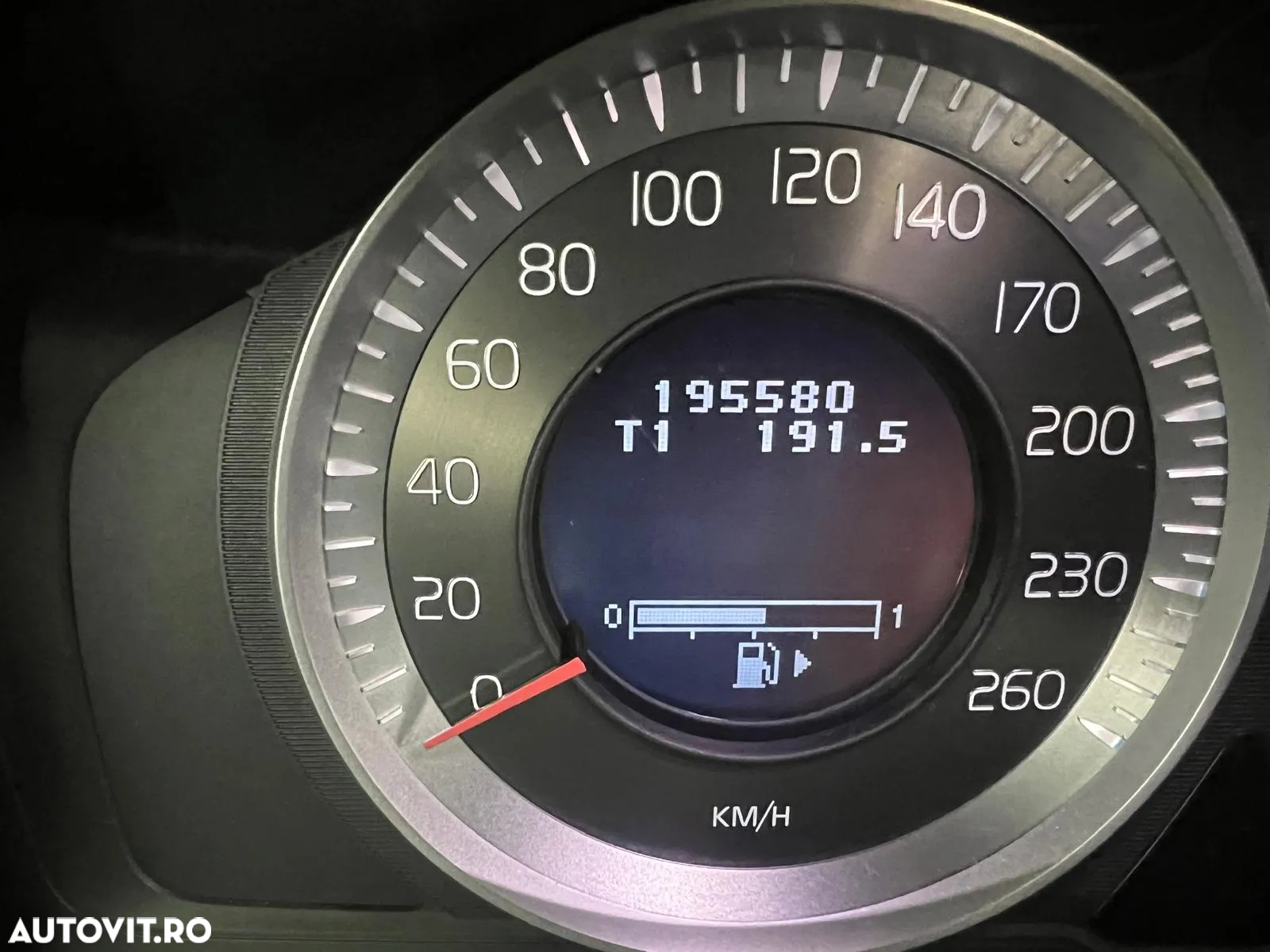 Volvo XC 60 D5 AWD Aut. RDesign - 33