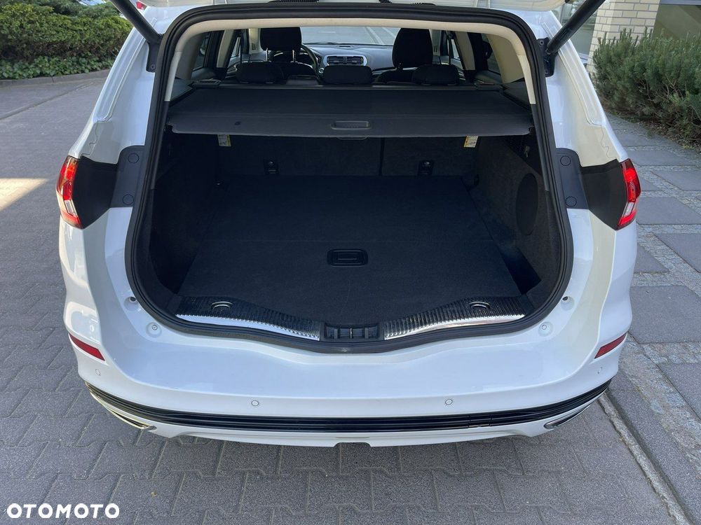 Ford Mondeo - 9