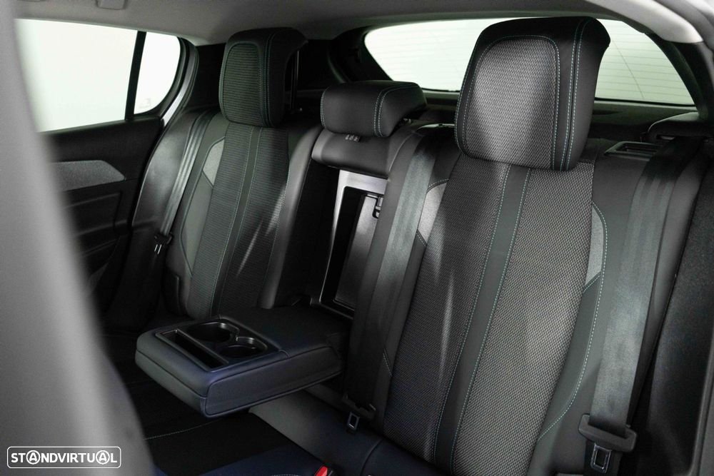 Peugeot 308 1.2 PureTech Allure EAT8 - 9