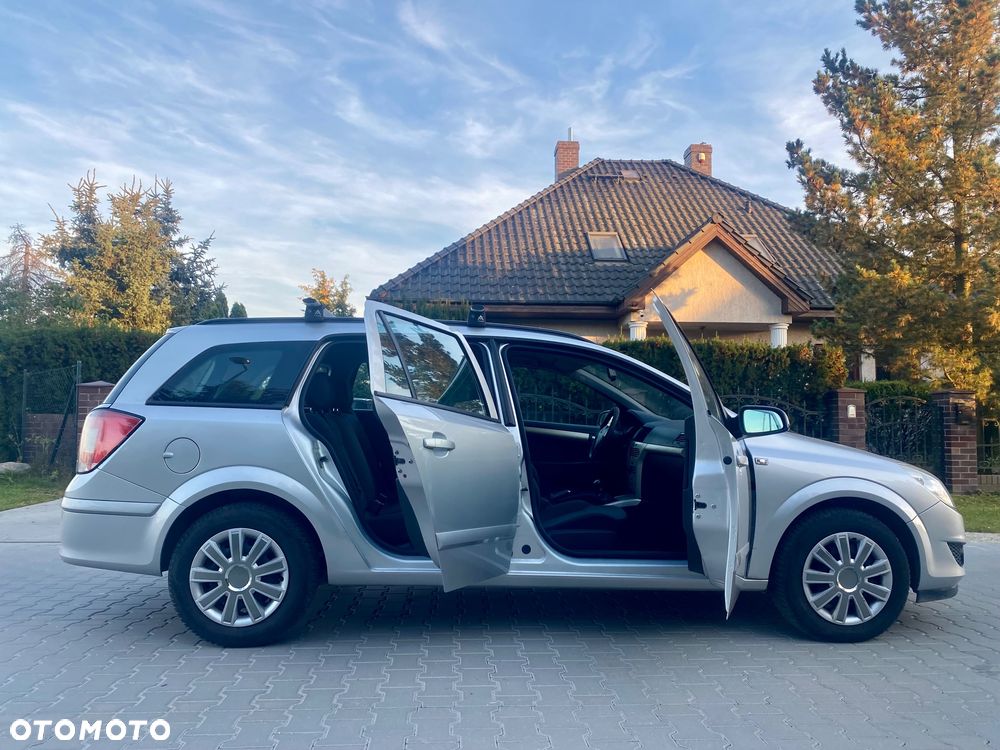 Opel Astra - 21