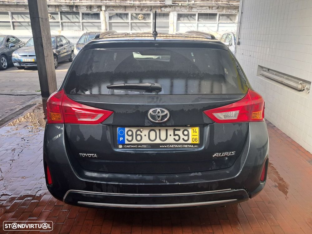 Toyota Auris Touring Sports 1.4 D-4D Comfort+Pack Sport - 13