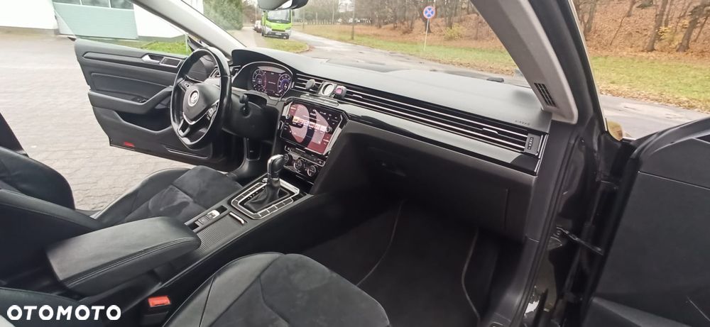 Volkswagen Arteon 2.0 TDI SCR Elegance DSG - 10