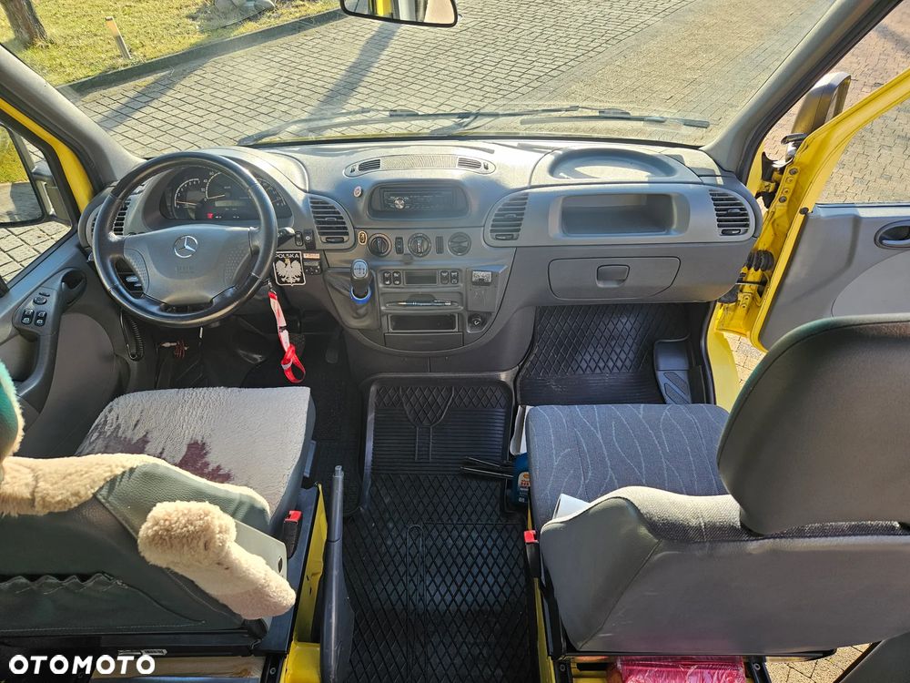Mercedes-Benz Sprinter - 27