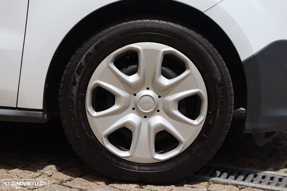 Ford Transit Courier 1.5 TDCi Trend - 4