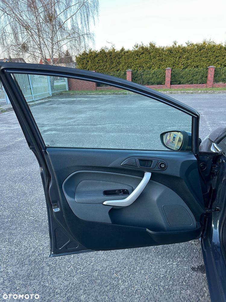 Ford Fiesta 1.25 Viva - 20