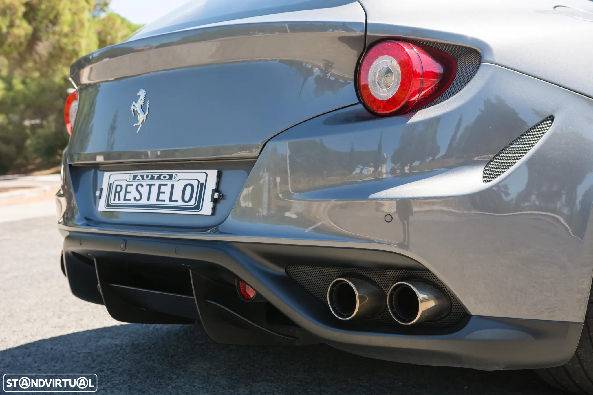 Ferrari FF - 5
