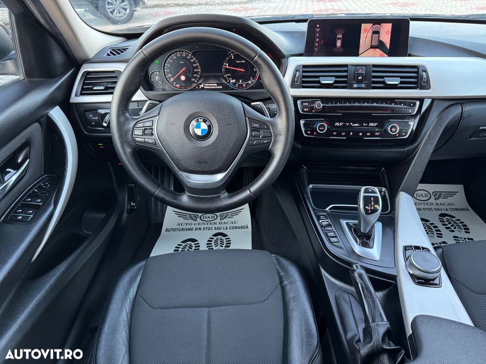 BMW Seria 3 320d Aut. Luxury Line - 16