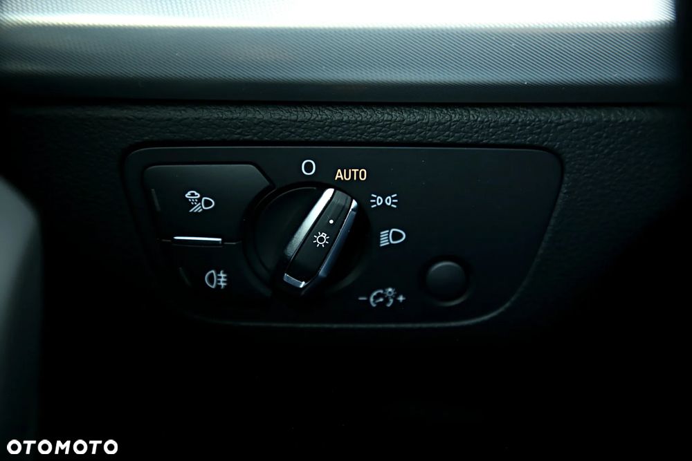 Audi Q5 40 TDI mHEV Quattro S Line S tronic - 31