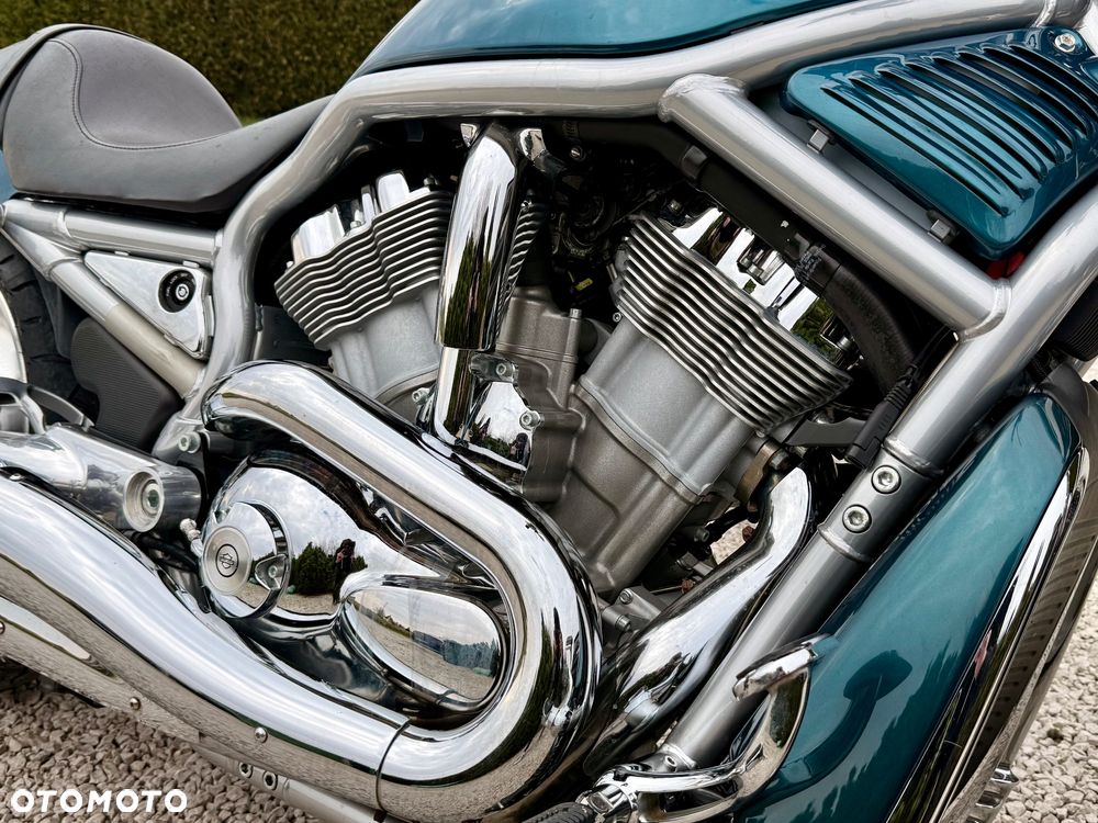 Harley-Davidson V-Rod Street Rod - 31