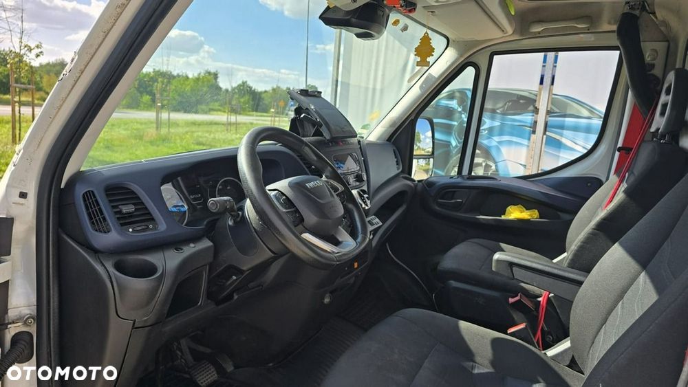 Iveco Daily 35S18 - 10