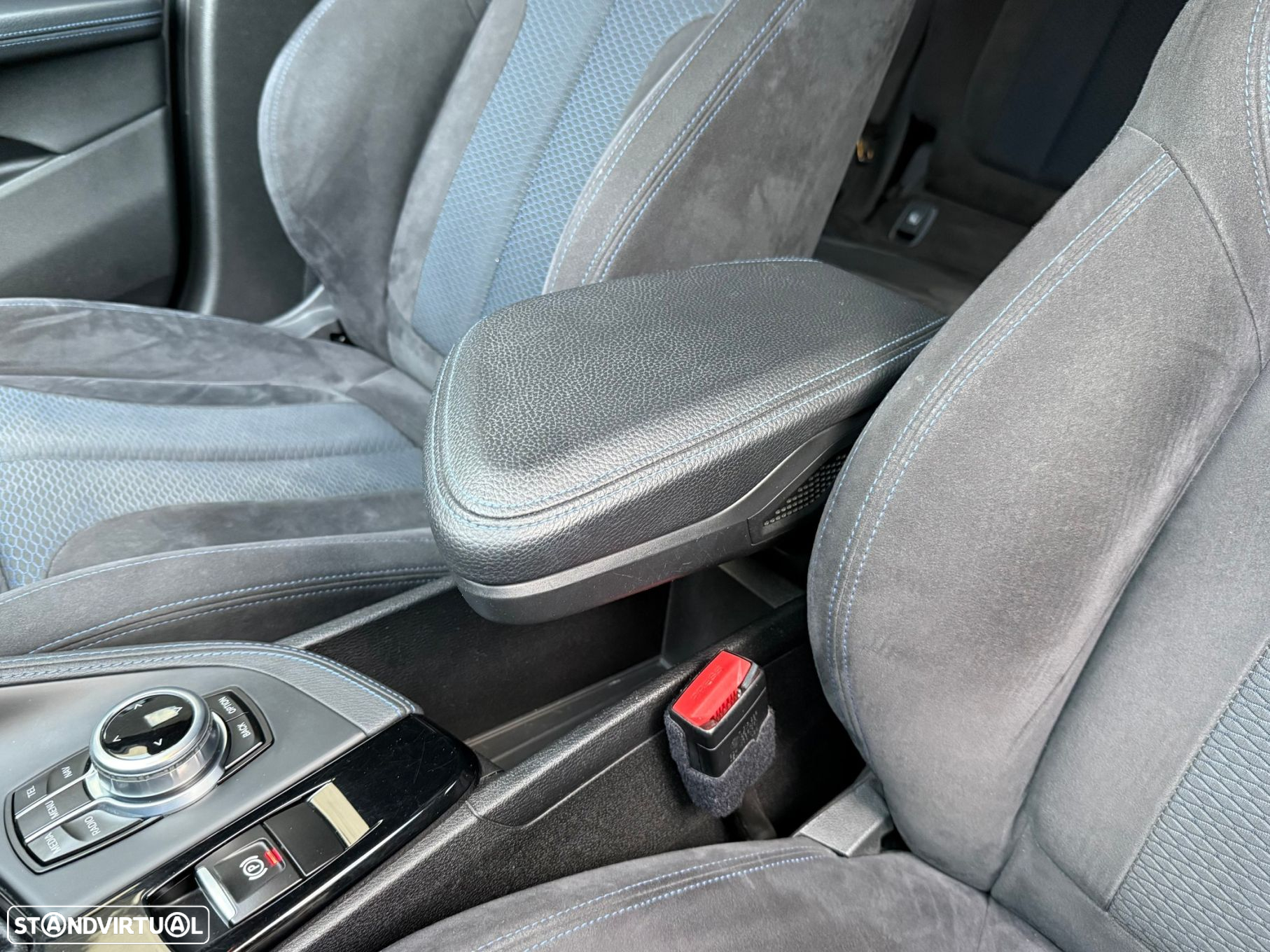 BMW X1 18 d sDrive Auto Pack M - 21