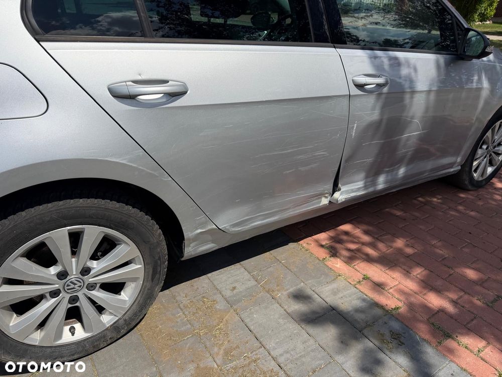 Volkswagen Golf 1.6 TDI BMT Comfortline - 21