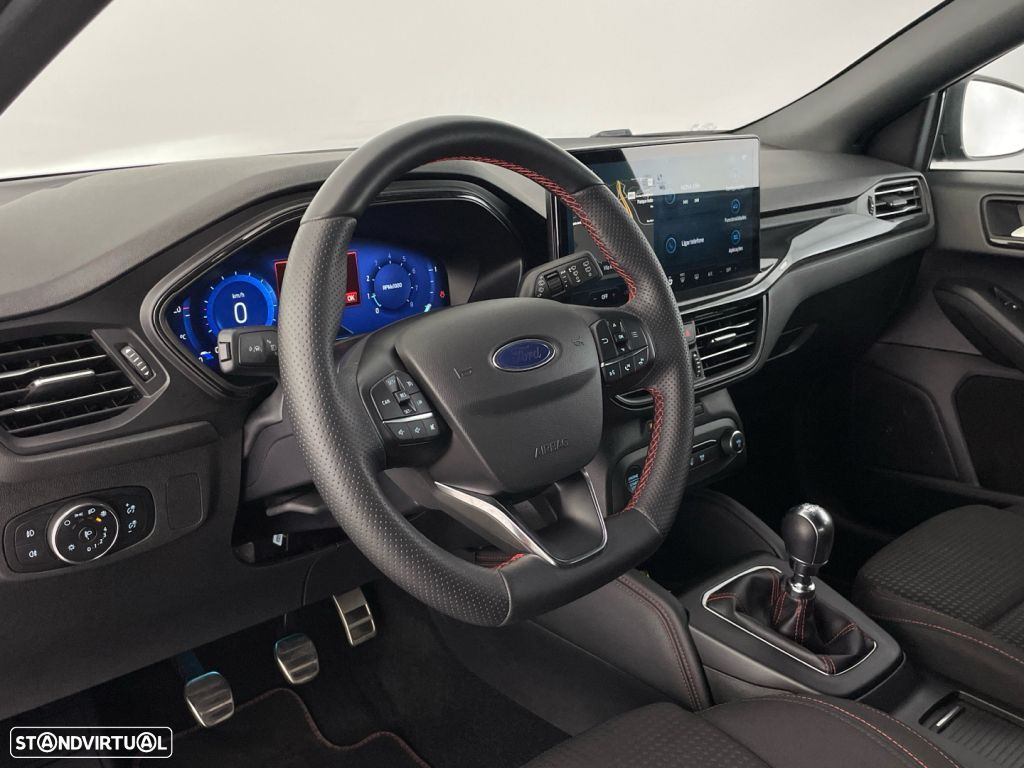Ford Focus 1.0 EcoBoost MHEV ST-Line X - 17