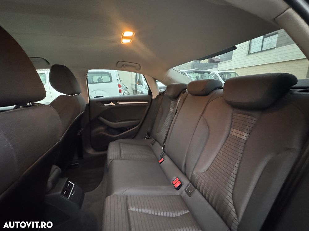 Audi A3 2.0 TDI ack S tronic - 16