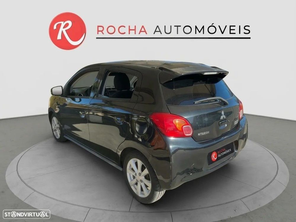 Mitsubishi Space Star - 4