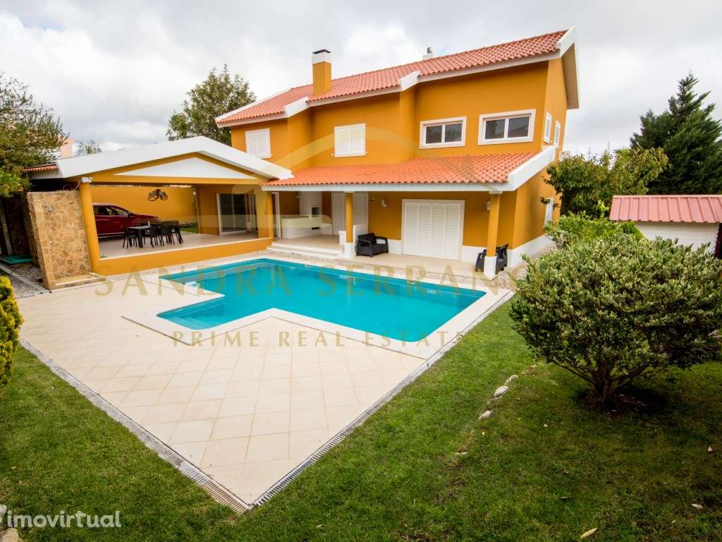 Moradia isolada T5+1 com piscina e jardim TASIS / CARLUCCI - Grande imagem: 2/37