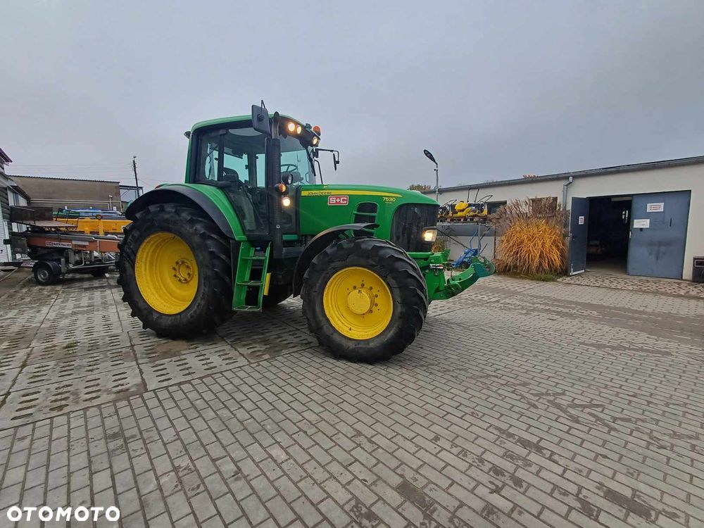 John Deere 7530 - 5