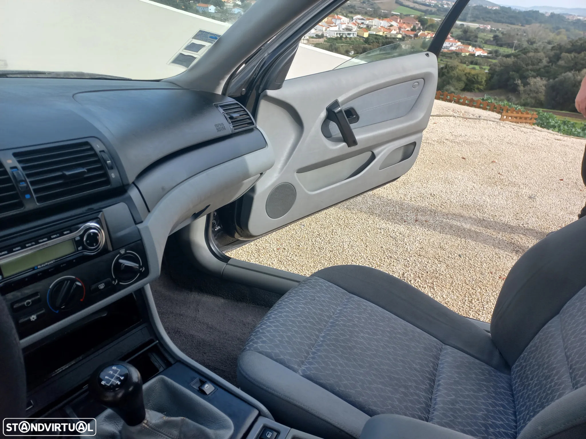 BMW 320 td compact - 16