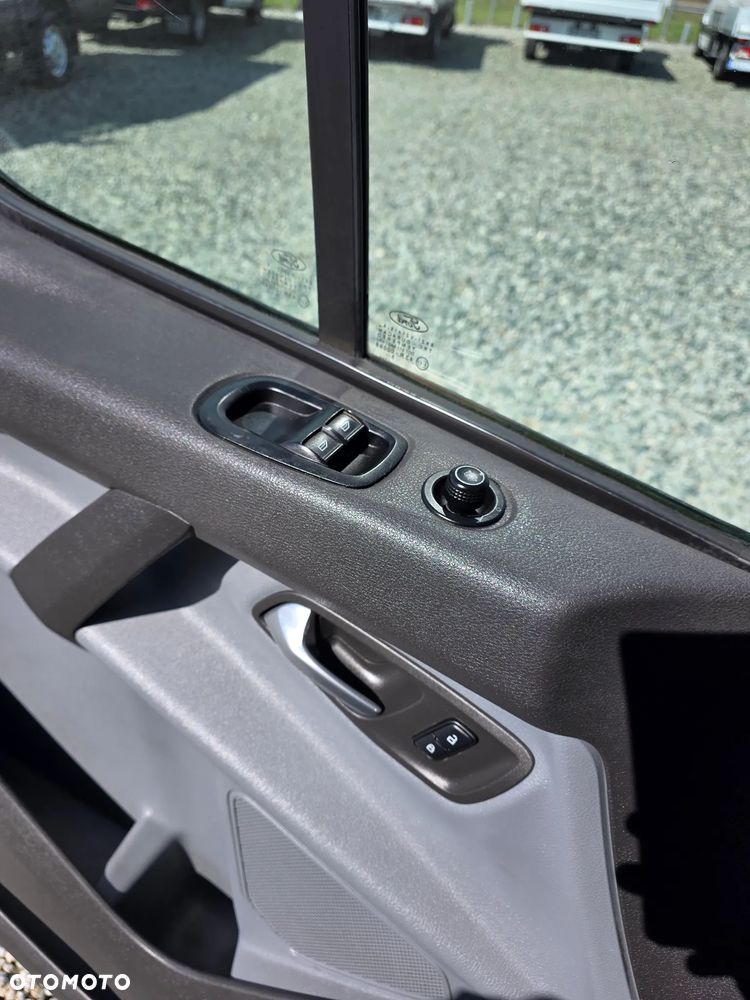 Ford FORD TRANSIT CUSTOM 2.2 TDCI 125 KONNY KLIMA GWARANCJA - 17