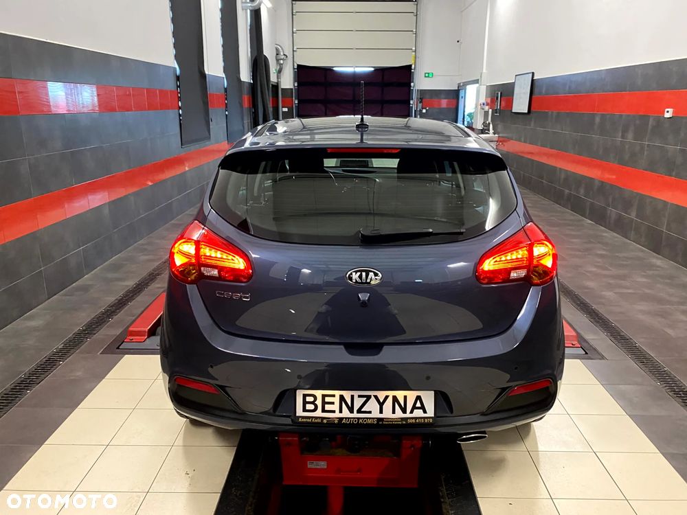 Kia Ceed 1.6 GDI XL DCT - 11