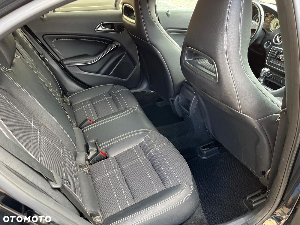 Mercedes-Benz Klasa A 200 CDI (BlueEFFICIENCY) Urban - 10