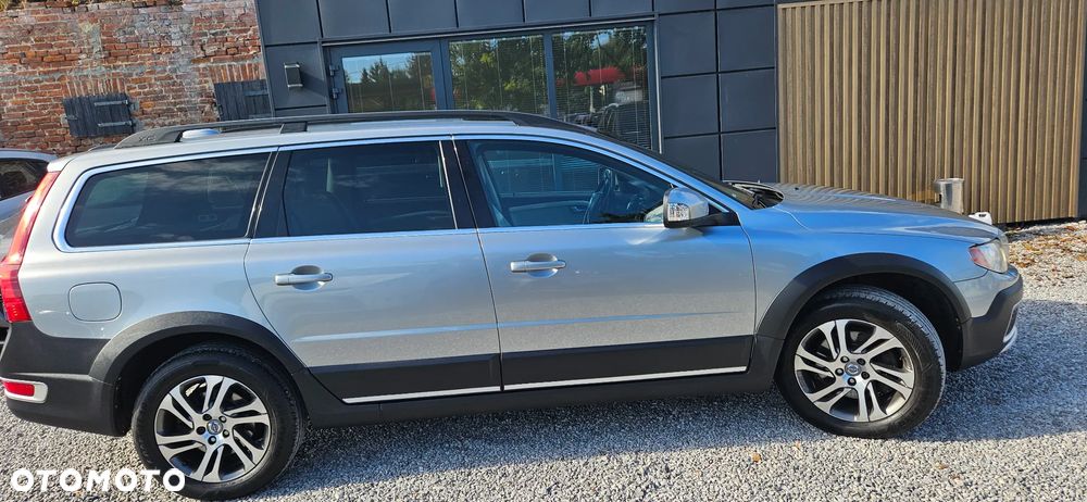 Volvo XC 70 - 30