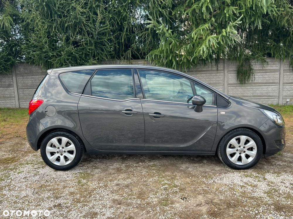 Opel Meriva 1.4 T Cosmo - 32