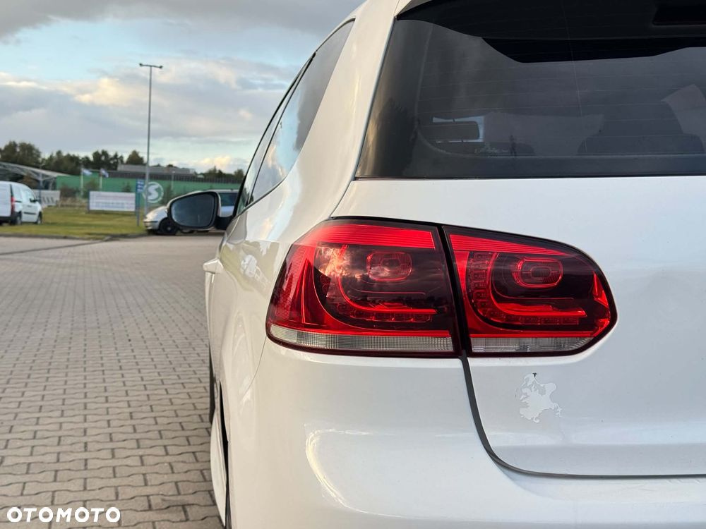 Volkswagen Golf - 3
