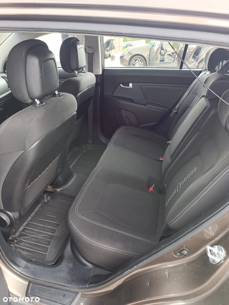 Kia Sportage 2.0 GDI 2WD Vision - 10