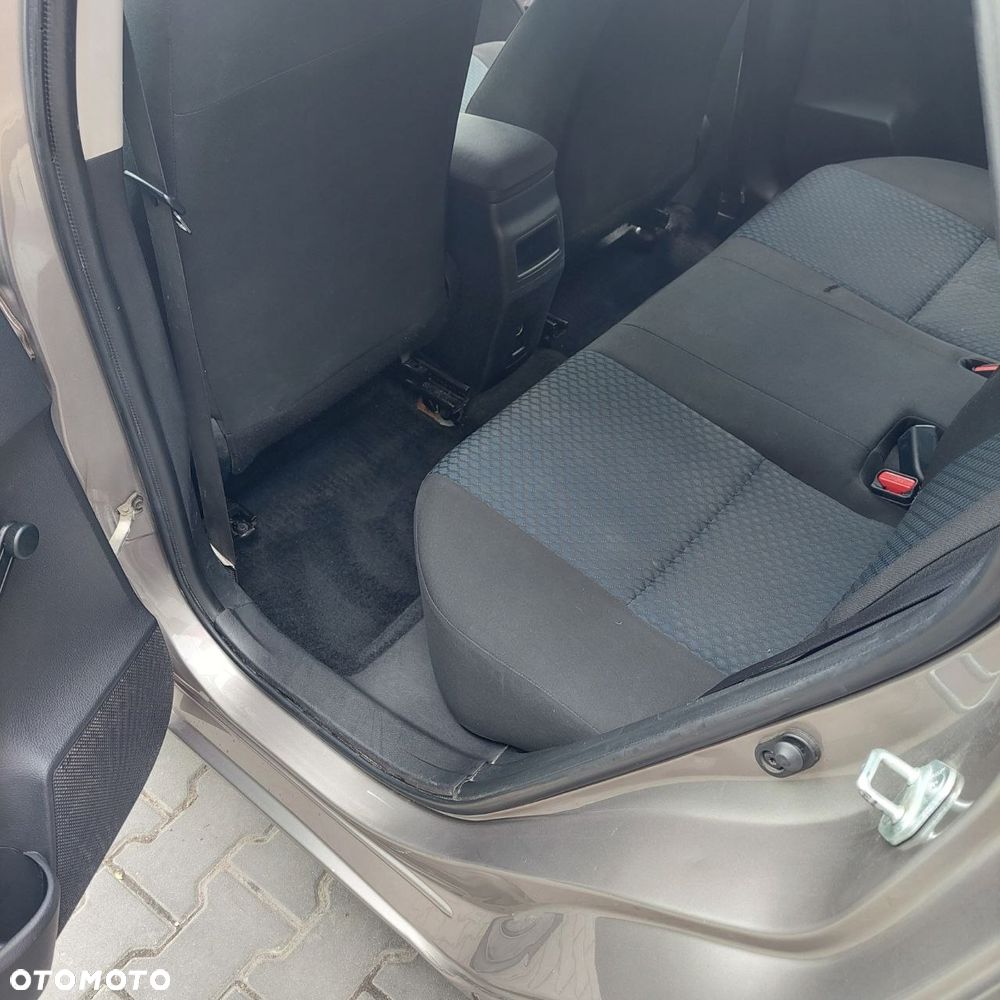 Toyota Auris 1.33 VVT-i Comfort - 3