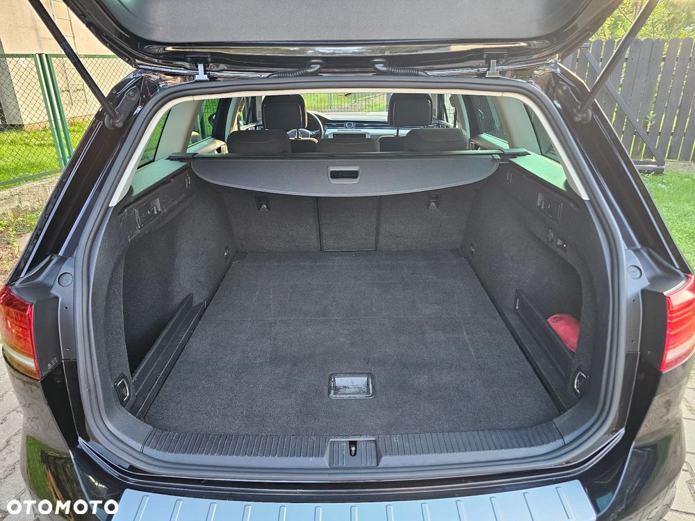 Volkswagen Passat 2.0 TDI BMT Comfortline DSG - 29