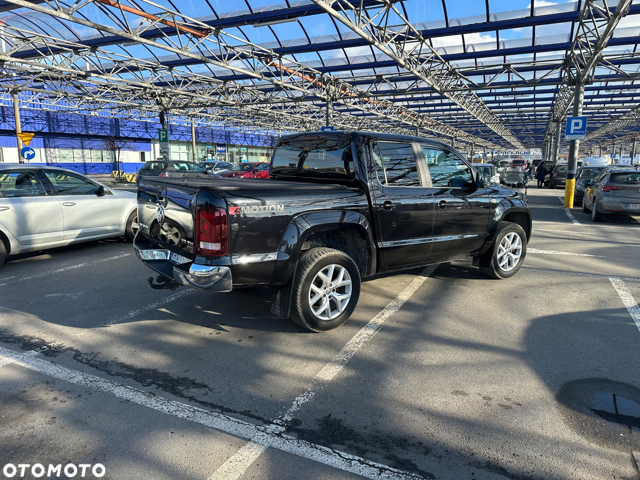 Volkswagen Amarok 3.0 V6 TDI 4Mot Aventura - 3