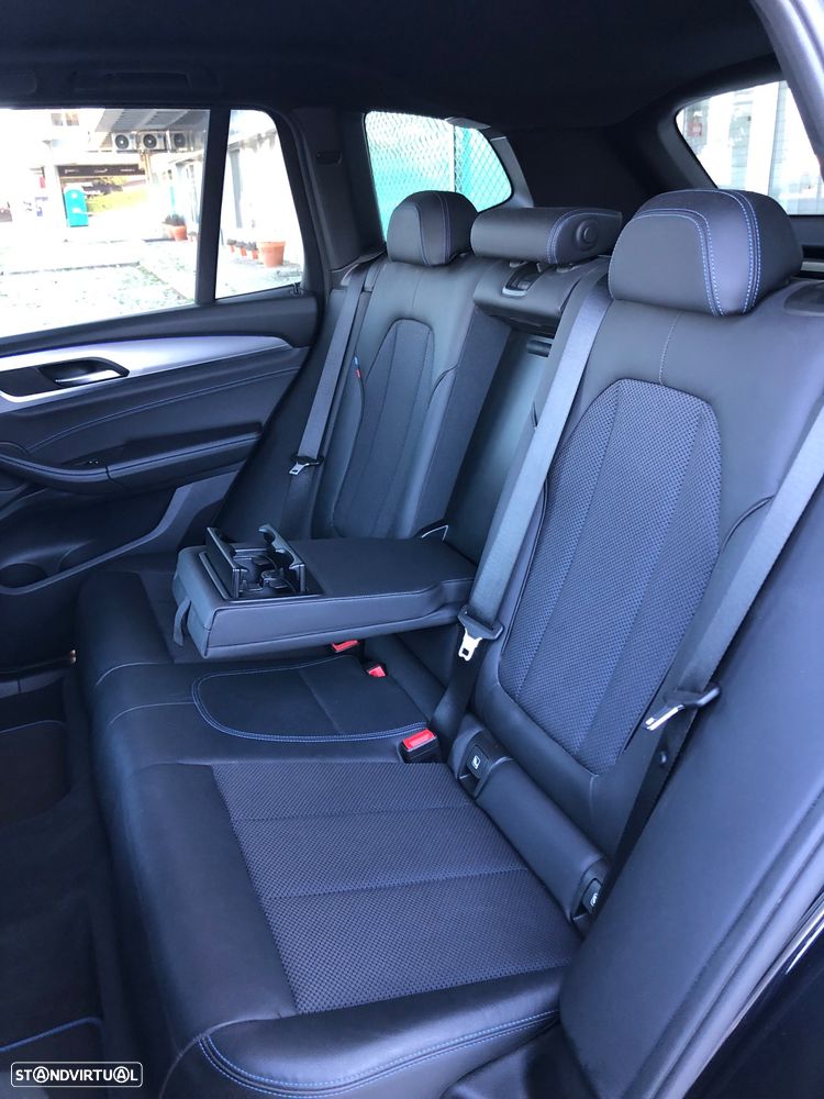 BMW X3 20 d xDrive Pack M - 33