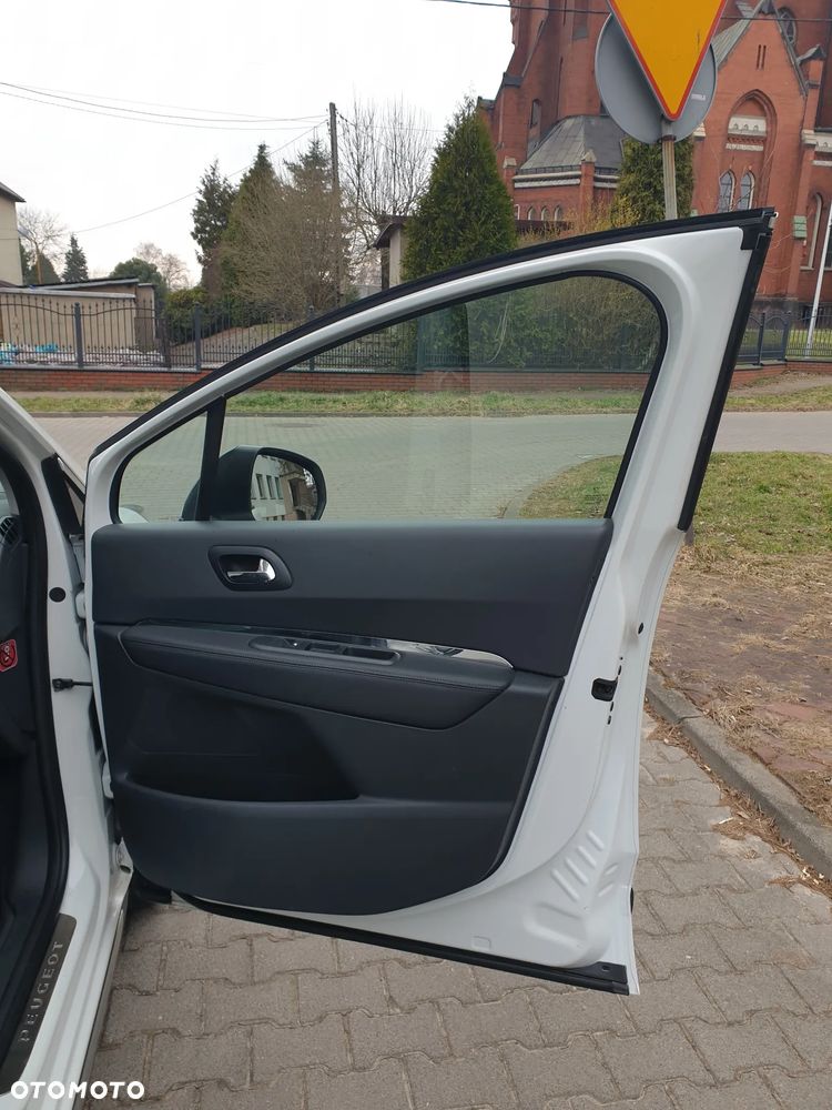 Peugeot 3008 HDi 150 Allure - 31