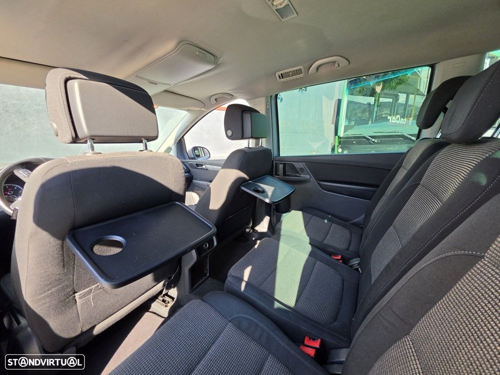 VW Sharan 2.0 TDI Confortline - 17