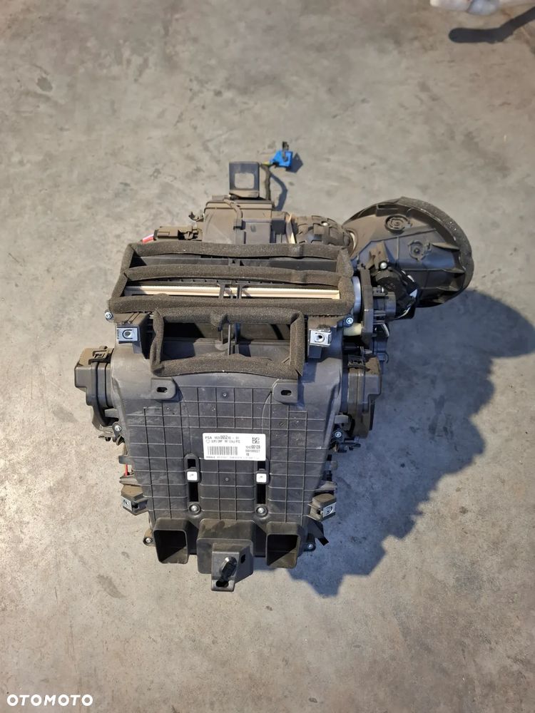 Opel Peugeot citroen nagrzewnica 9826065280-01 - 1