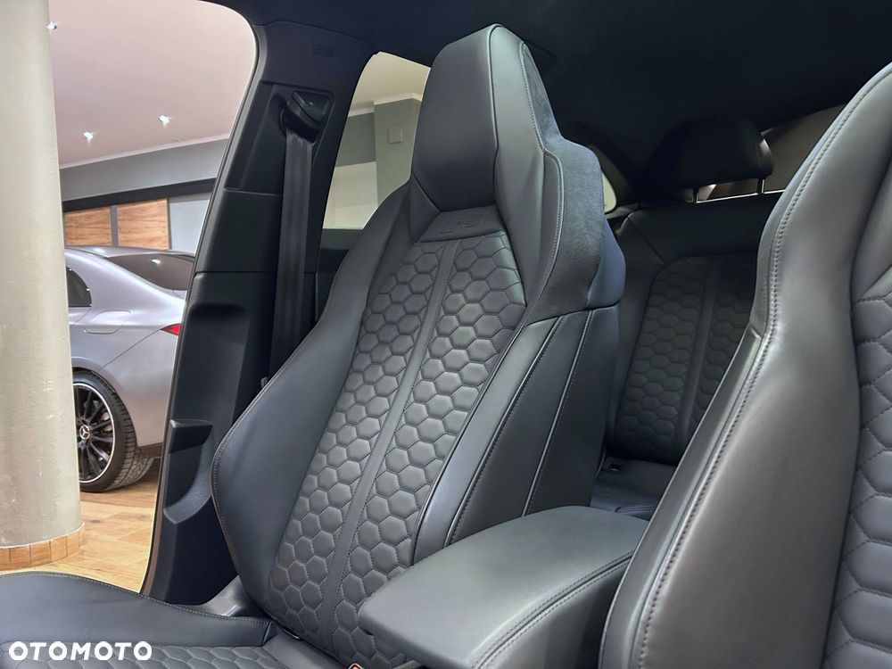 Audi RS Q3 - 28