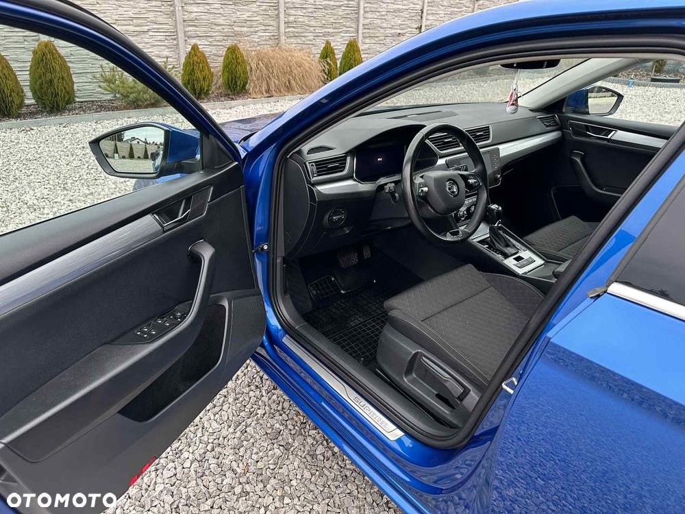Skoda Superb 2.0 TDI SCR Ambition DSG - 19