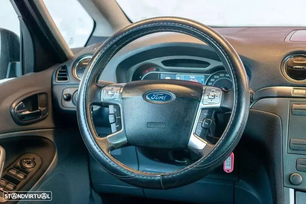 Ford S-Max 1.8 TDCi Titanium 7L - 12