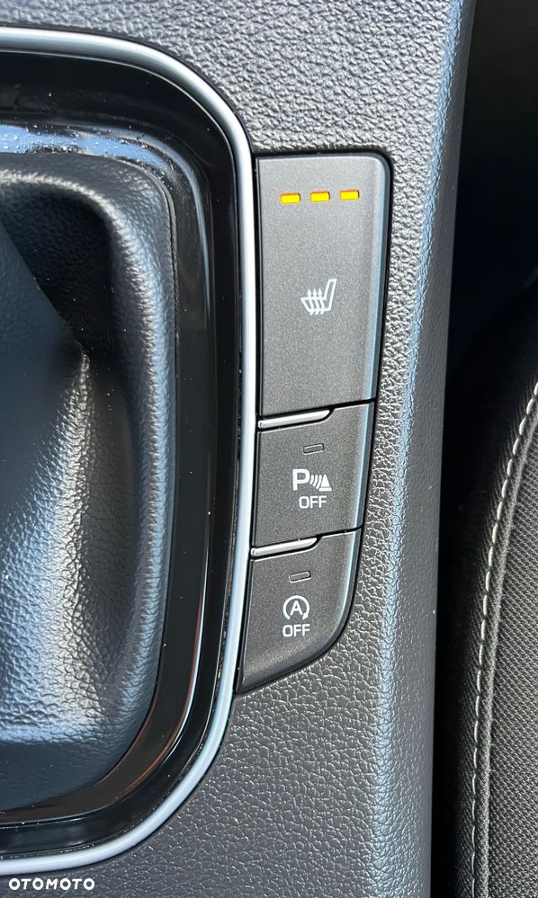 Hyundai i30 1.6 D Premiere Luxury DCT - 20