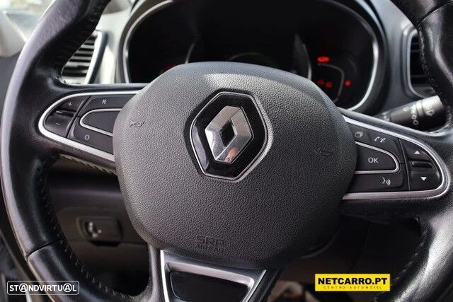 Renault Scénic - 9