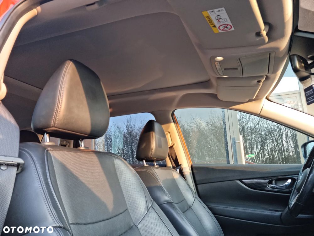 Nissan X-Trail 2.0 dCi ALL-MODE 4x4i Xtronic Tekna - 24