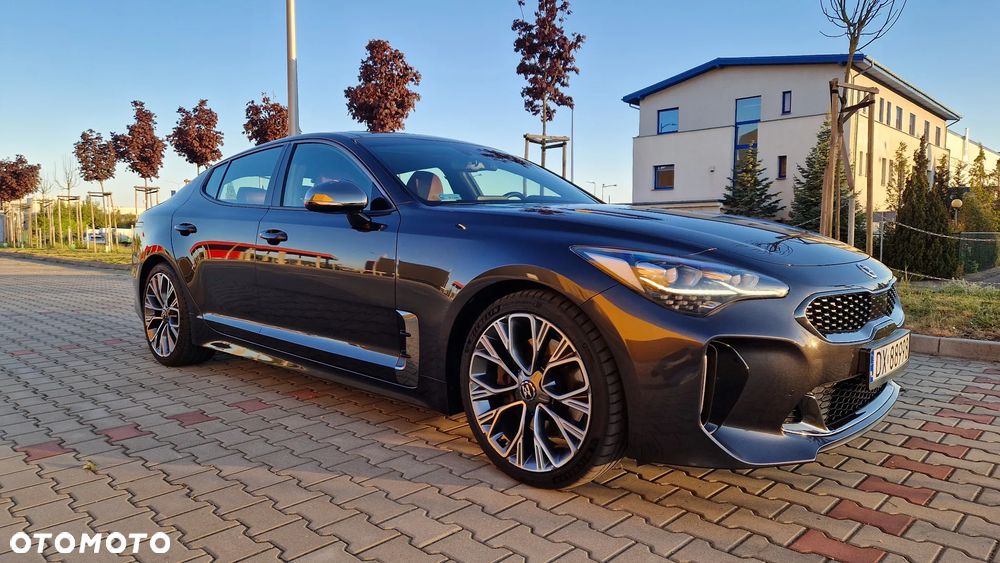 Kia Stinger 2.0 T-GDI GT Line - 31