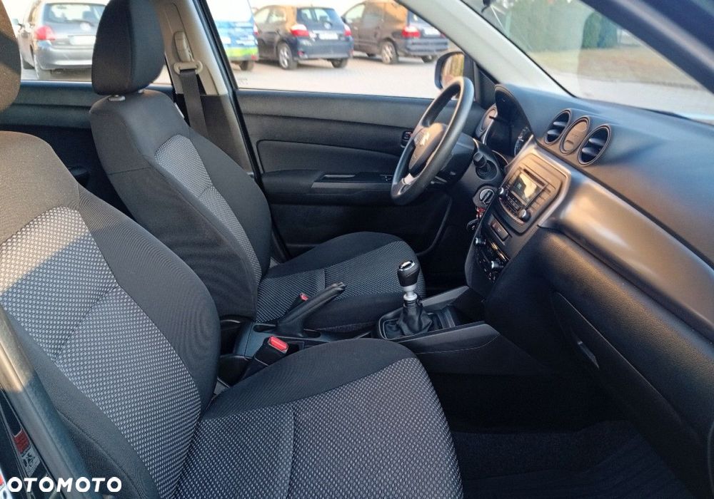 Suzuki Vitara - 13