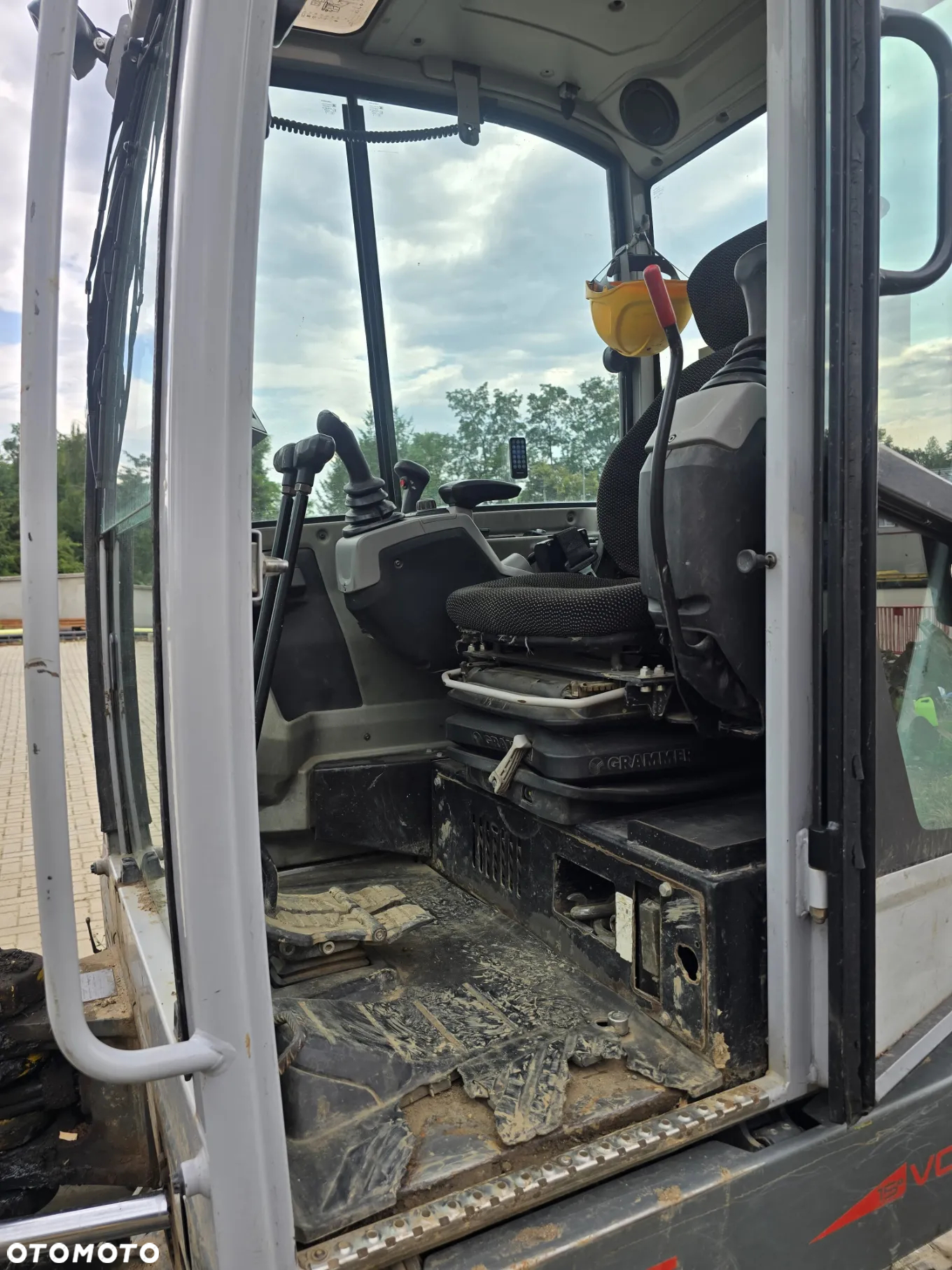Wacker Neuson ET35 - 11