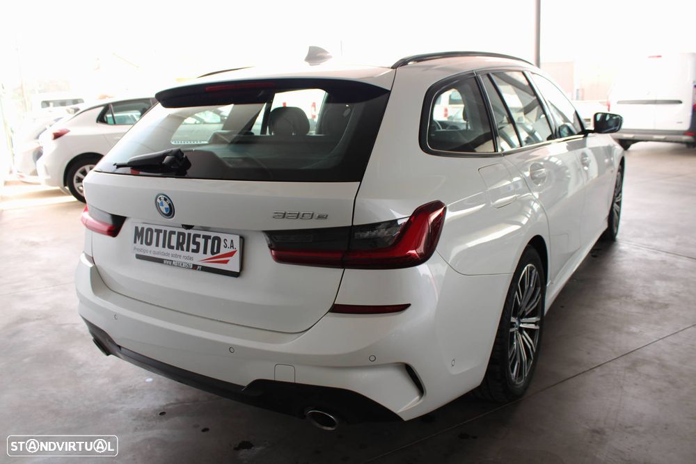 BMW 330 e Pack M Auto - 4